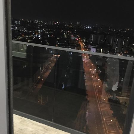 Homestay Shah Rizki At Imperio With Swimming Pool Muslim Friendly 말라카 외부 사진