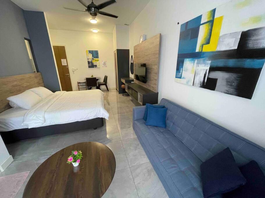 Homestay Shah Rizki At Imperio With Swimming Pool Muslim Friendly 말라카 외부 사진